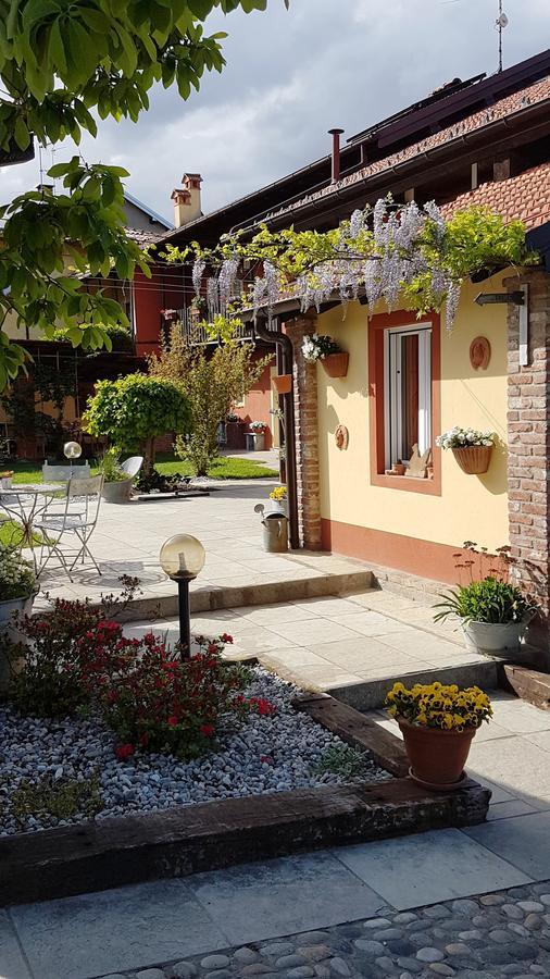 B&B La Cascina Di Monia E Mario Borgo Ticino 外观 照片